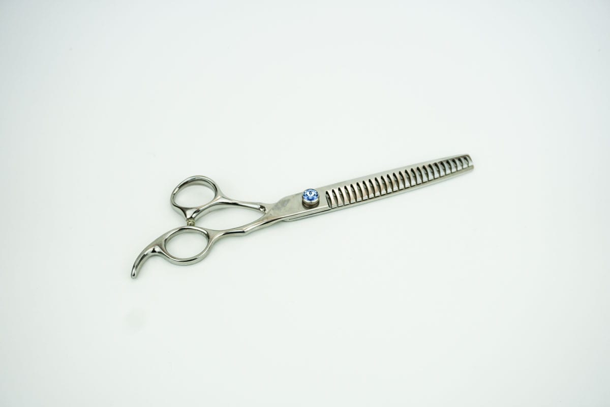 Pro Pack Series Shear Kit Includes Thinner, Chunker, Straight & Curved 8"